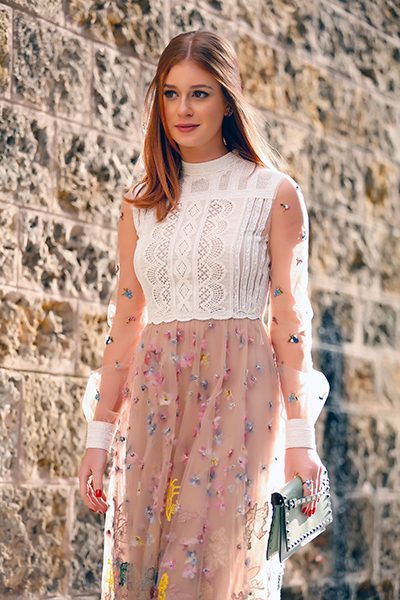 Marina Ruy Barbosa veste vestido Valentino