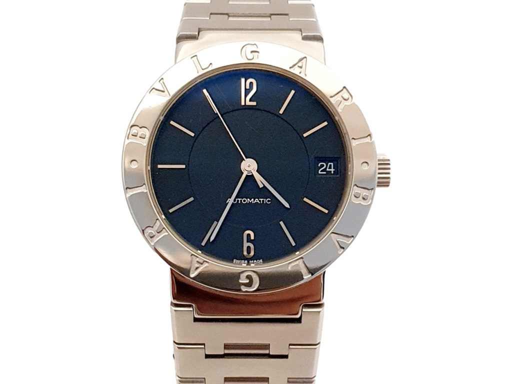 Relógios Bvlgari possuem um peso maior e não devem ser muito leves. Clique na imagem e confira mais modelos!
