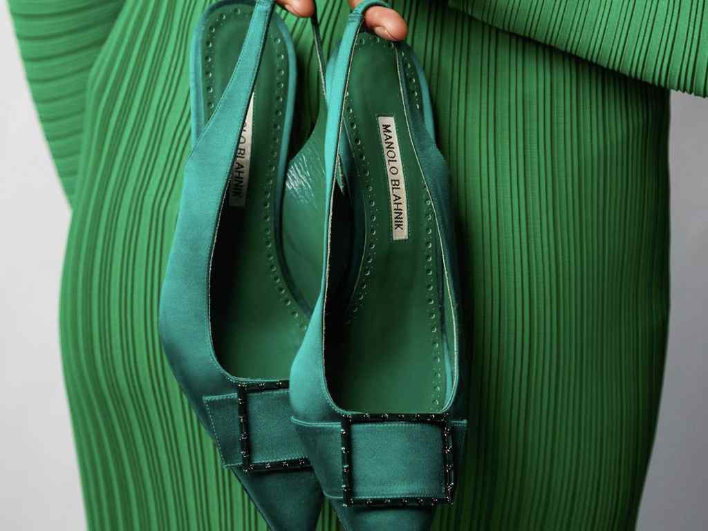 Sapato Manolo Blahnik Dolores. Clique na imagem e confira mais modelos da marca! (Foto: Reprodução/Instagram @manoloblahnik.)