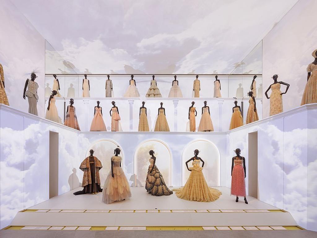 Dior Inaugura novo museu em Paris!