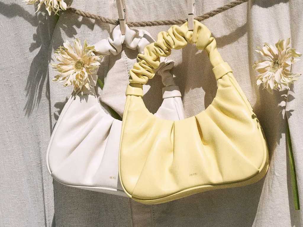 Bolsas Gabbi JWPei. Clique na imagem e confira modelos de bolsas das principais marcas de luxo! (Foto: Reprodução/Instagram @jwpei_official)