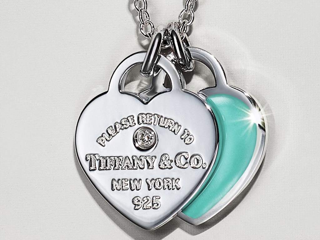 Pingente de Coração Tiffany & Co. Clique na imagem e confira mais peças da marca! (Foto: Reprodução/Instagram @tiffanyandco)