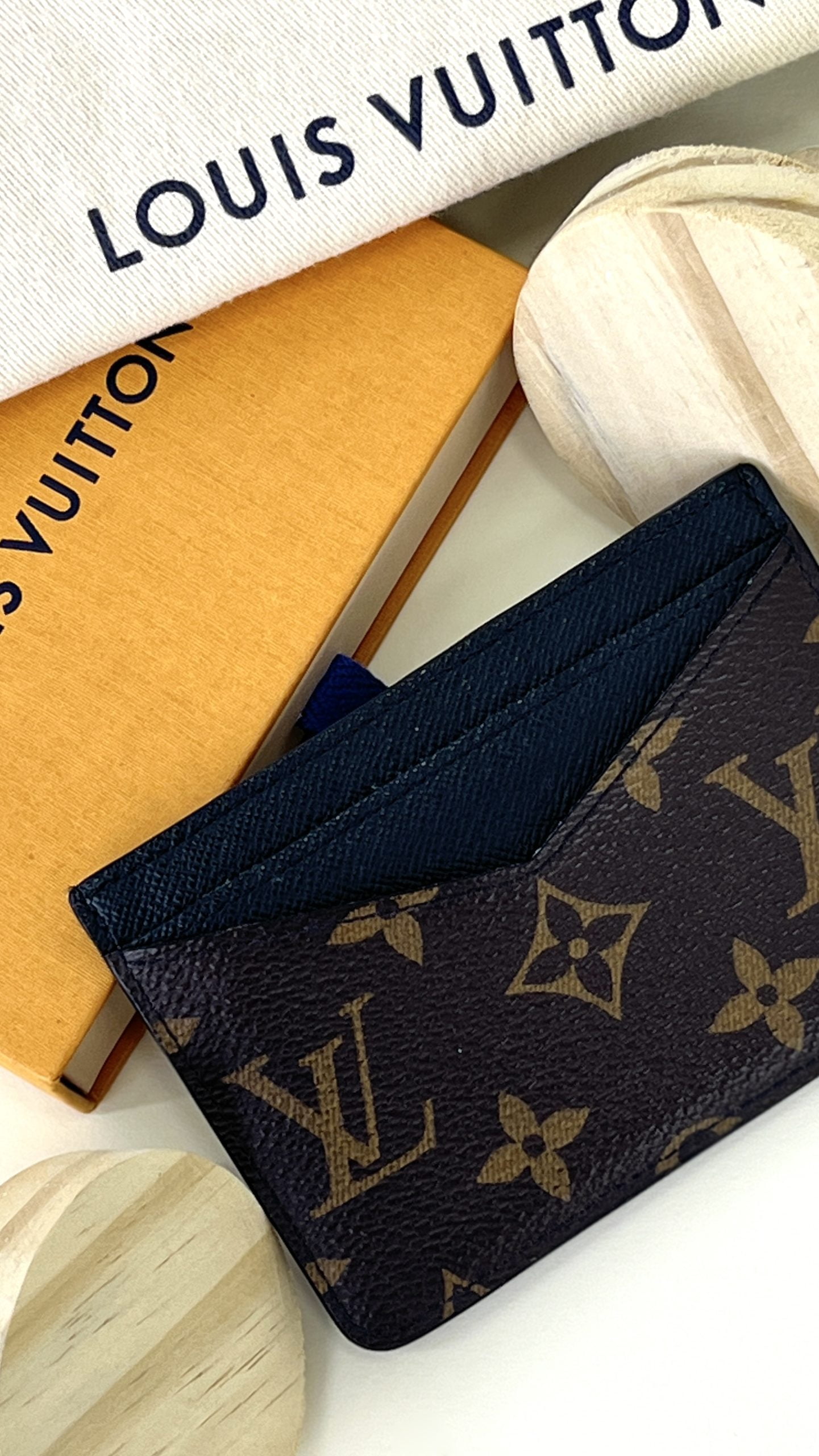 Louis Vuitton é a marca de luxo mais valiosa de 2022, segundo ranking