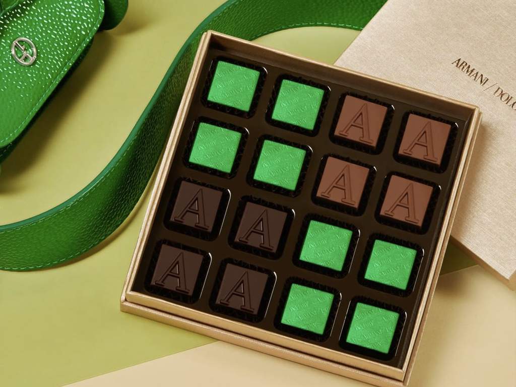 Chocolate Armani/Dulci. Clique na imagem e confira criações da marca! (Foto: Reprodução/Instagram @giorgioarmani)