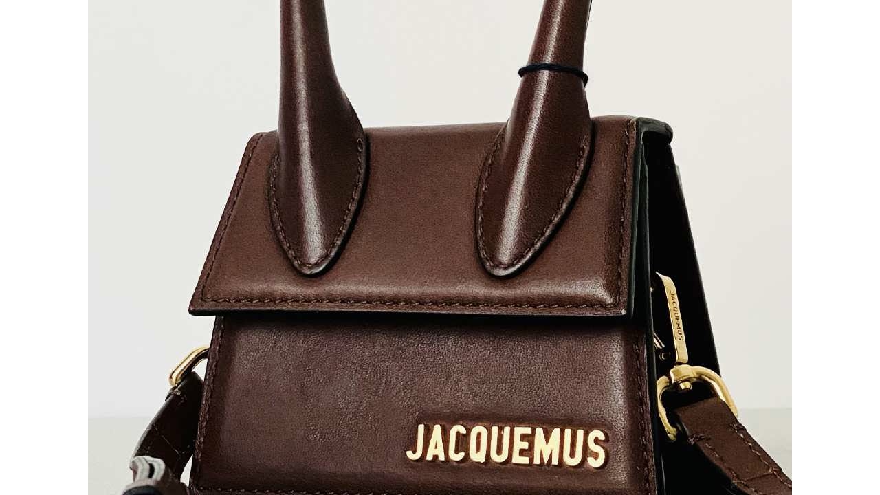 Bolsa Le Chiquito Jacquemus. Clique na imagem e confira mais modelos da marca!