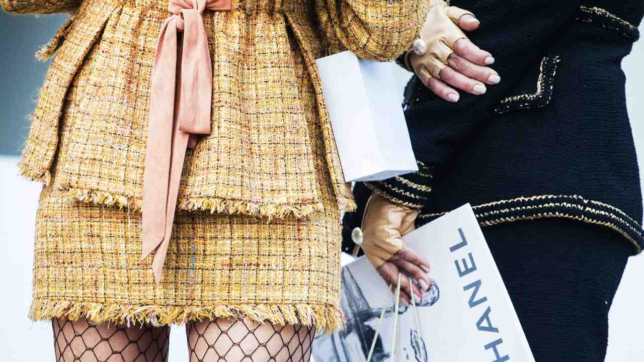 Chanel inaugura exposição que homenageia seus perfumes