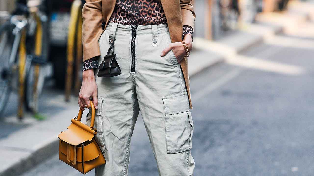 Como usar calça cargo: 10 dicas para looks femininos