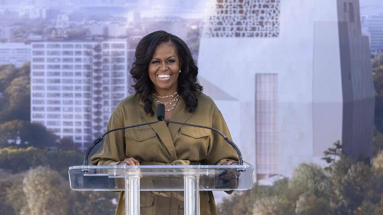 Michelle Obama na inauguração do Obama Presidential Center. (Foto: Reprodução/Instagram @michelleobama)