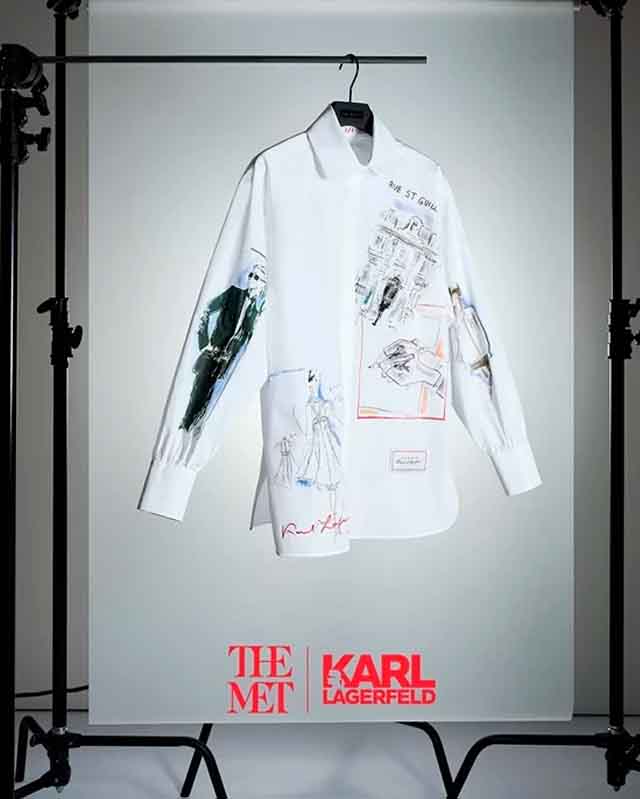 Foto de camisa branca com desenhos de Karl Largerfeld.