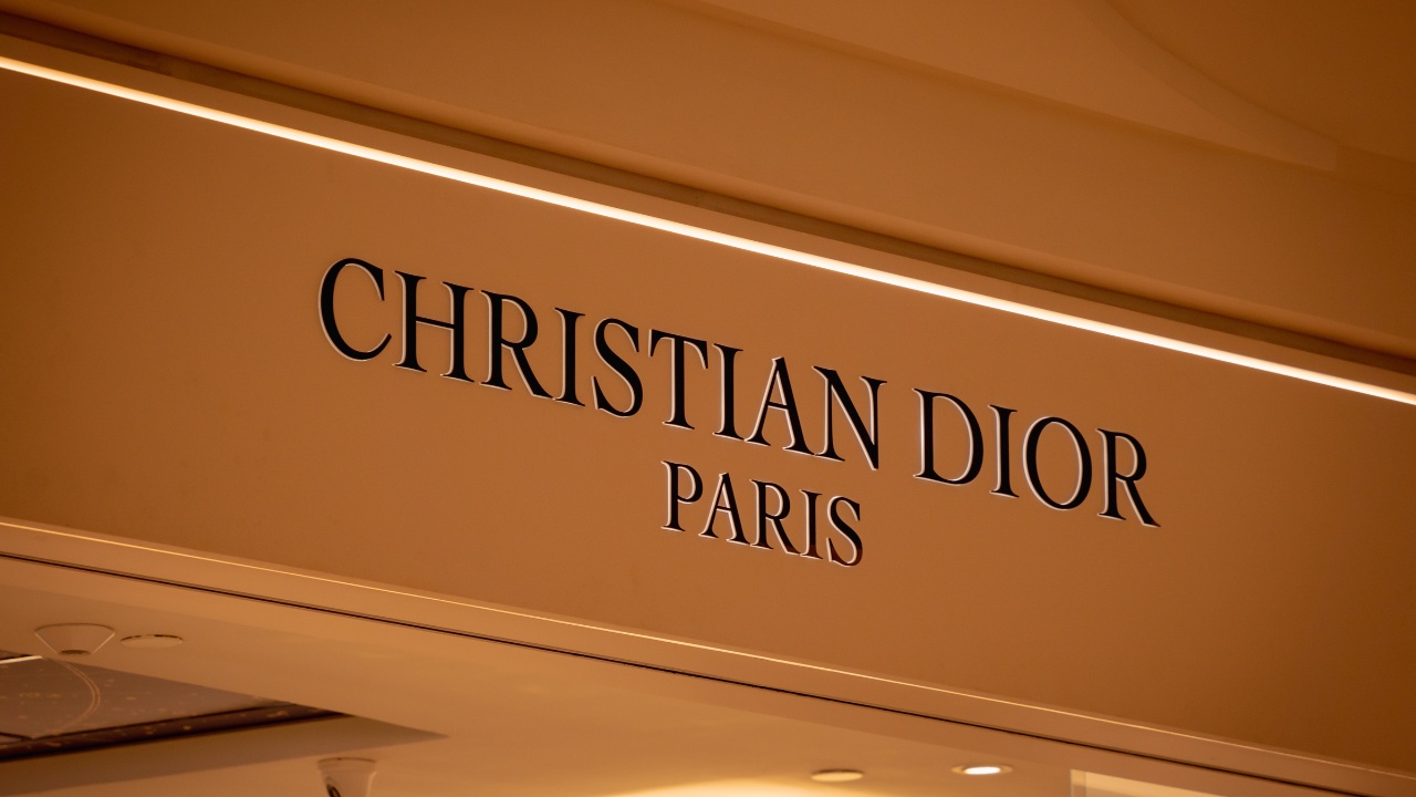 Dior lança sua primeira coleção de móveis