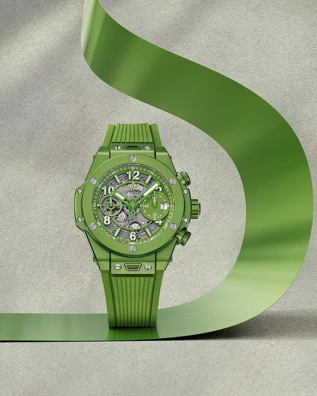 Primeiro relógio de luxo sustentável.