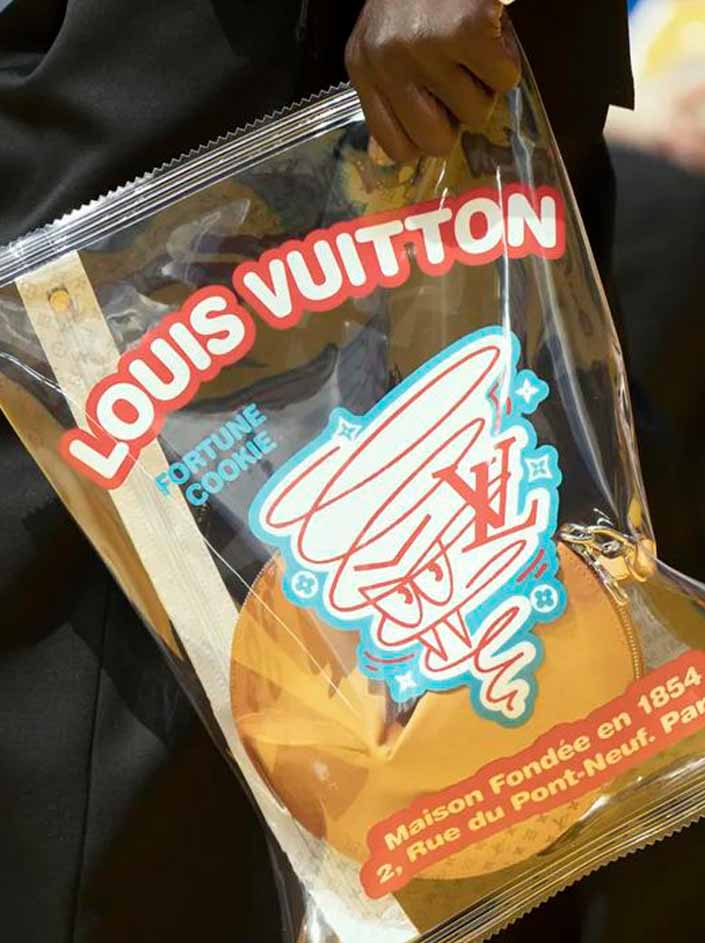 A Bolsa de Biscoito da Sorte da Louis Vuitton!