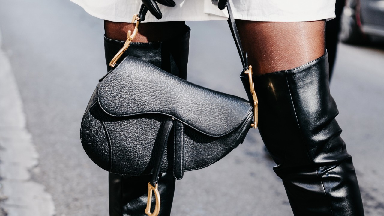 A bolsa Saddle da Dior ganha uma nova versão para o inverno