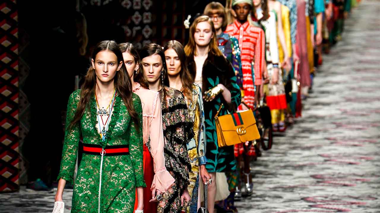 Gucci: Tudo Sobre o Desfile de Estreia de Sabato de Sarno!