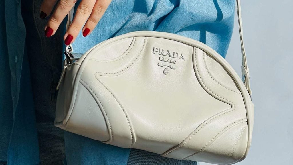 Prada - A História De Luxo E Sofisticação Da Marca - Etiqueta Unica