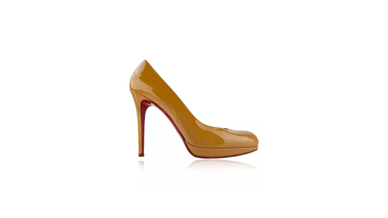 Sapato Christian Louboutin New Simple. Clique na imagem e confira mais modelos de sapato Louboutin!