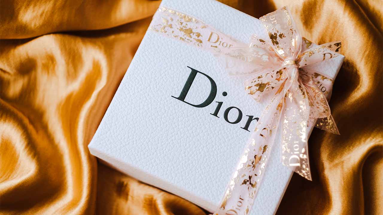 Dior Holiday Gift Guide: 10 Ideias de Presentes de Natal para Elas!