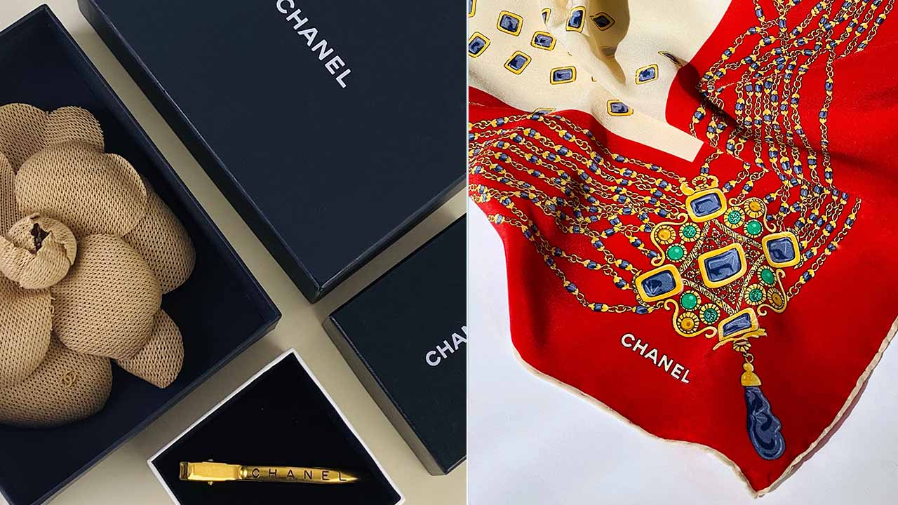 Montagem com acessórios de luxo da Chanel: broche de camélia e leço de seda.