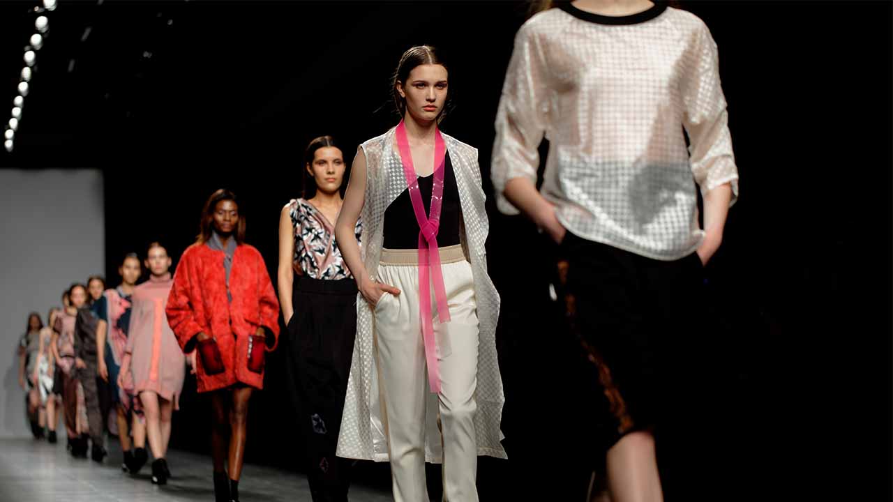 Moda,uma opinião.: Christian Dior amplia sua operação em São Paulo