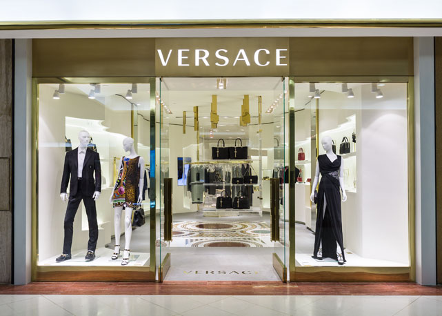 Foto da loja Versace no Shopping Iguatemi: a grife saiu do Brasil e encerrou suas operações no país em 2019.