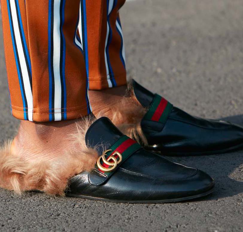 Foto de uma das peças masculinas da Gucci na super sale dos pais.