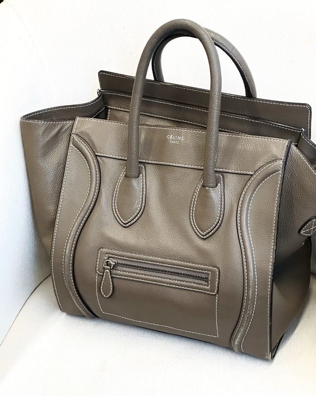 Bolsa Celine Luggage. Clique na imagem e confira mais modelos da marca!