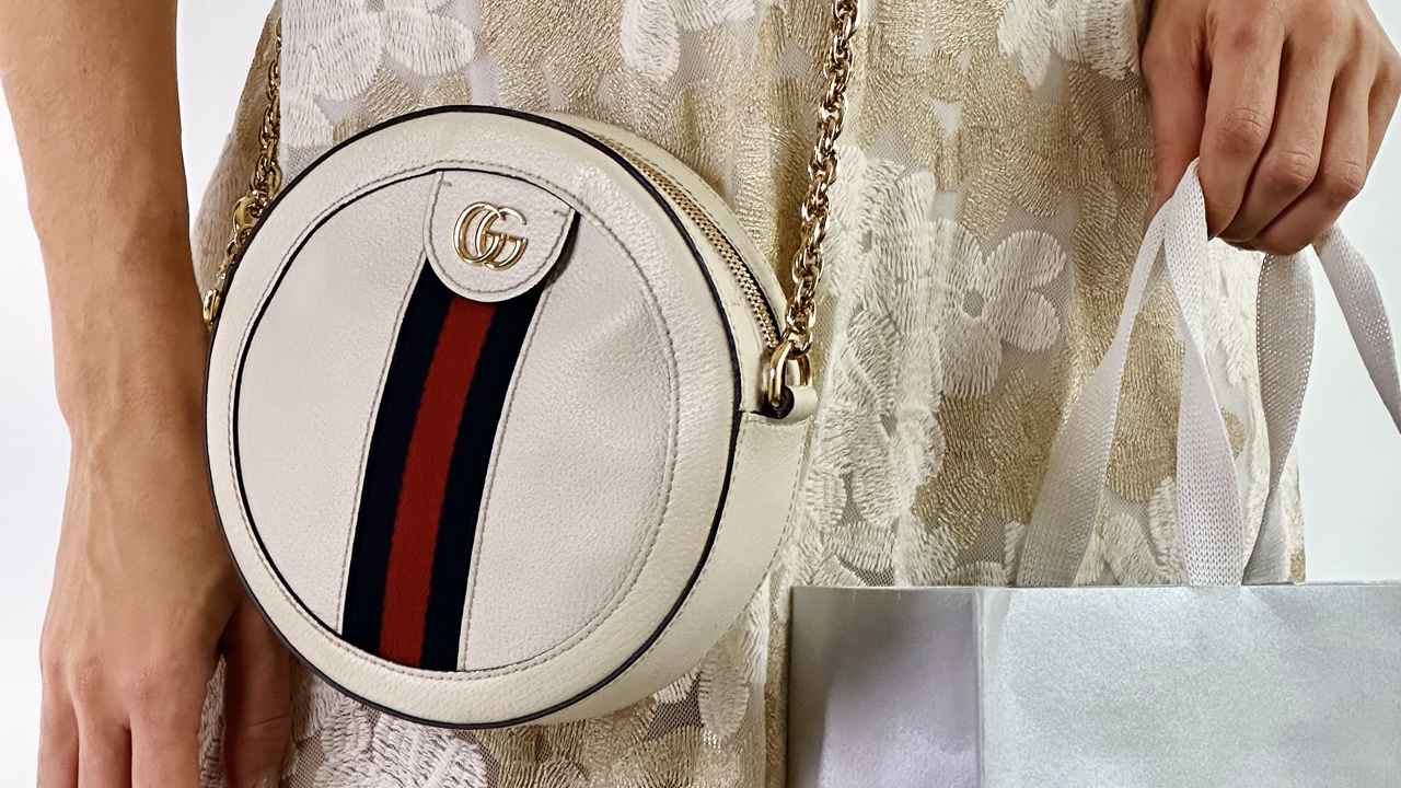 Bolsa Gucci Ophidia. Clique na imagem e confira peças similares!