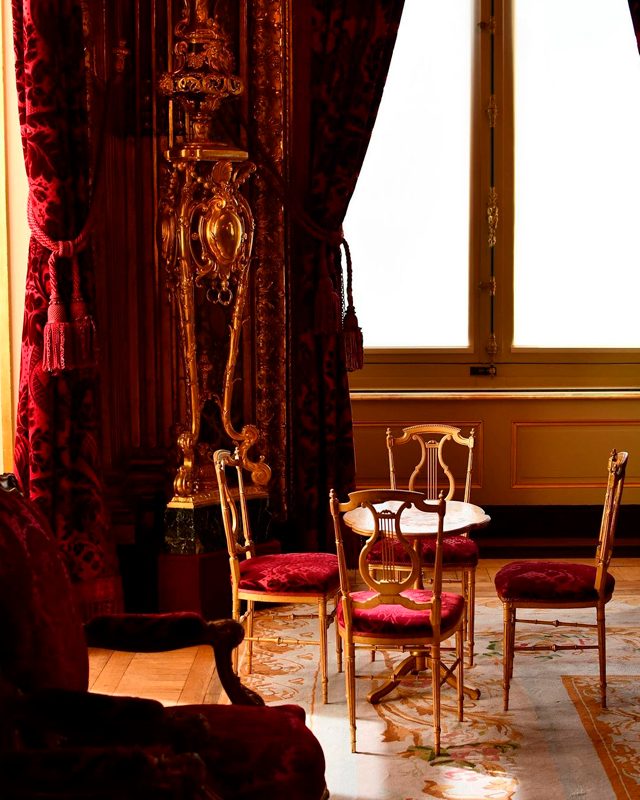 Apartamento de Napoleão II no Museu do Louvre. (Foto: Reprodução/Instagram @museelouvre)