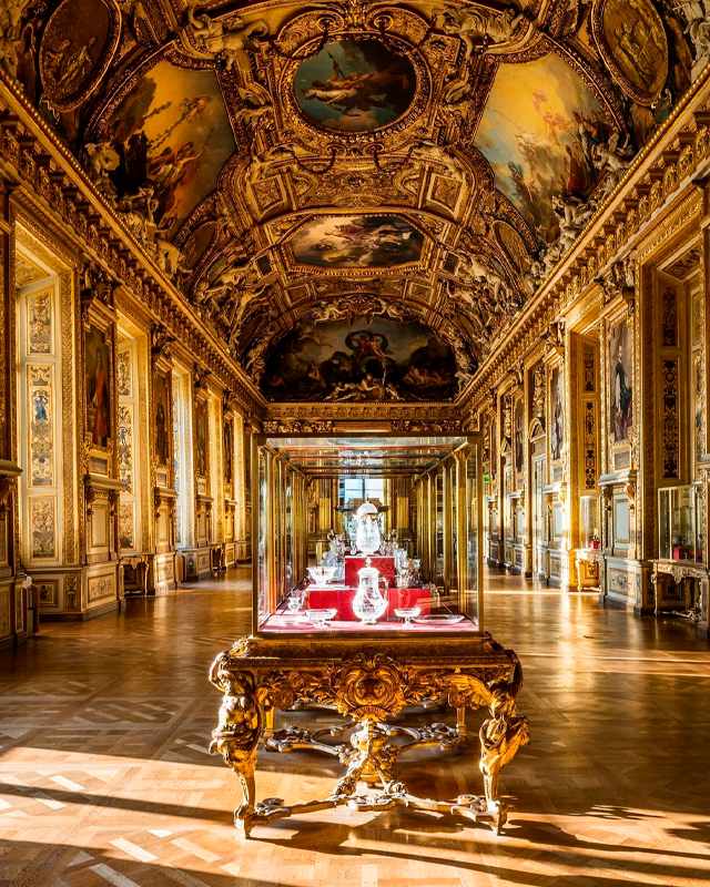 Galeria Apollo no Louvre. (Foto: Reprodução/Instagram @museelouvre)