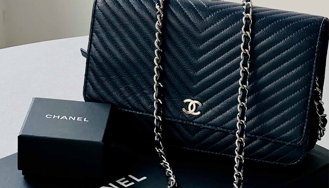 Foto de bolsa Chanel WOC.