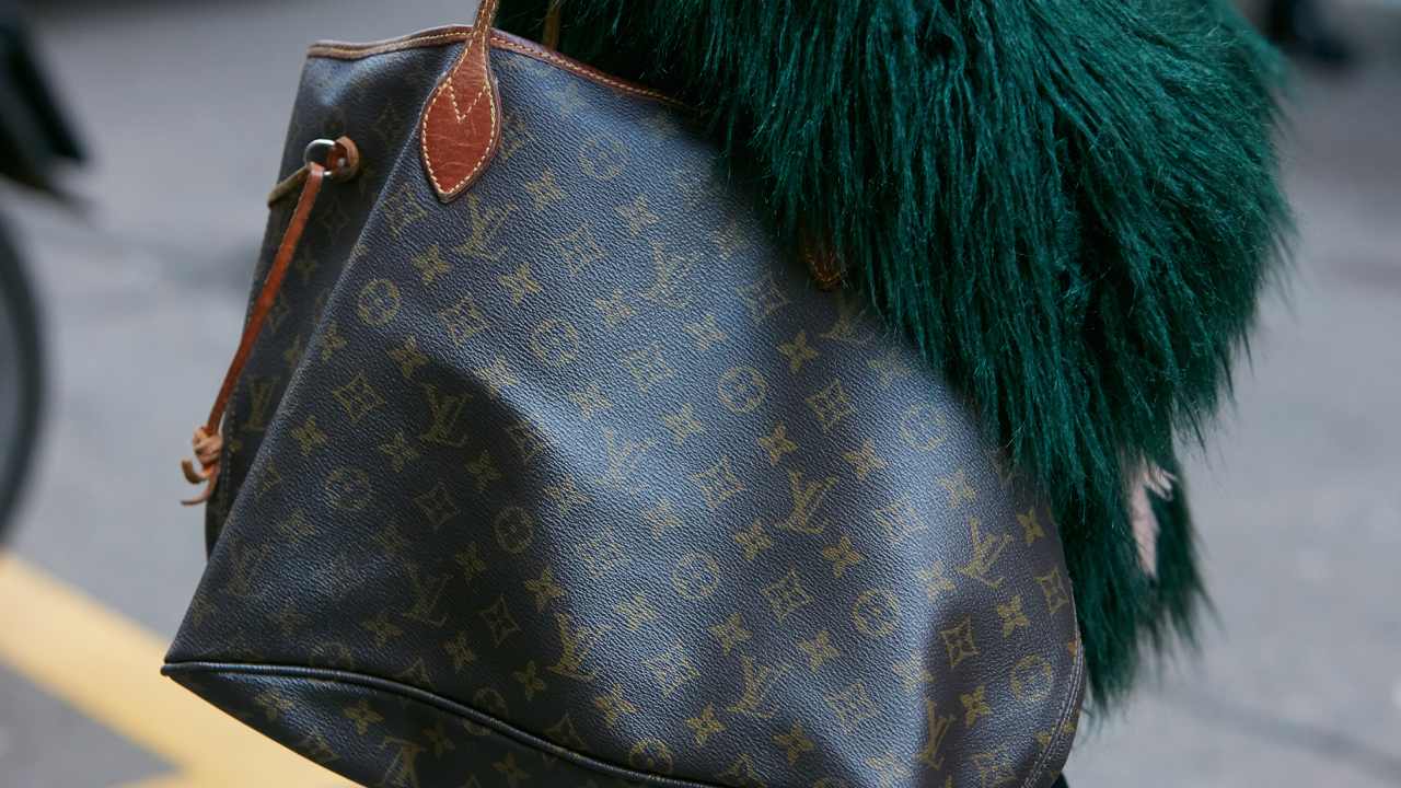 capa do post sobre bolsas grandes que nunca saem de moda