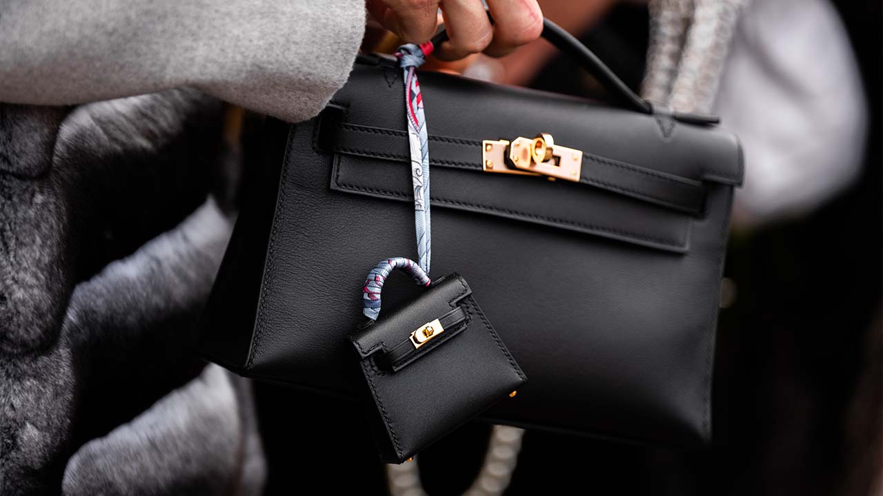 as novas bolsas da Hermès: os lançamentos de novos modelos desfilados na coleção spring/summer 2025