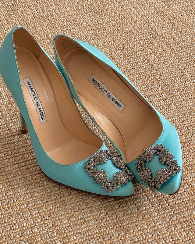 Sapato Manolo Blahnik Hangisi. Clique na imagem e confira mais modelos!