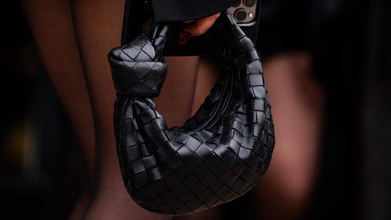 bottega-veneta-quem-e-novo-estilista-diretor-criativo-da-marca-apos-saida-de-Matthieu-blazy