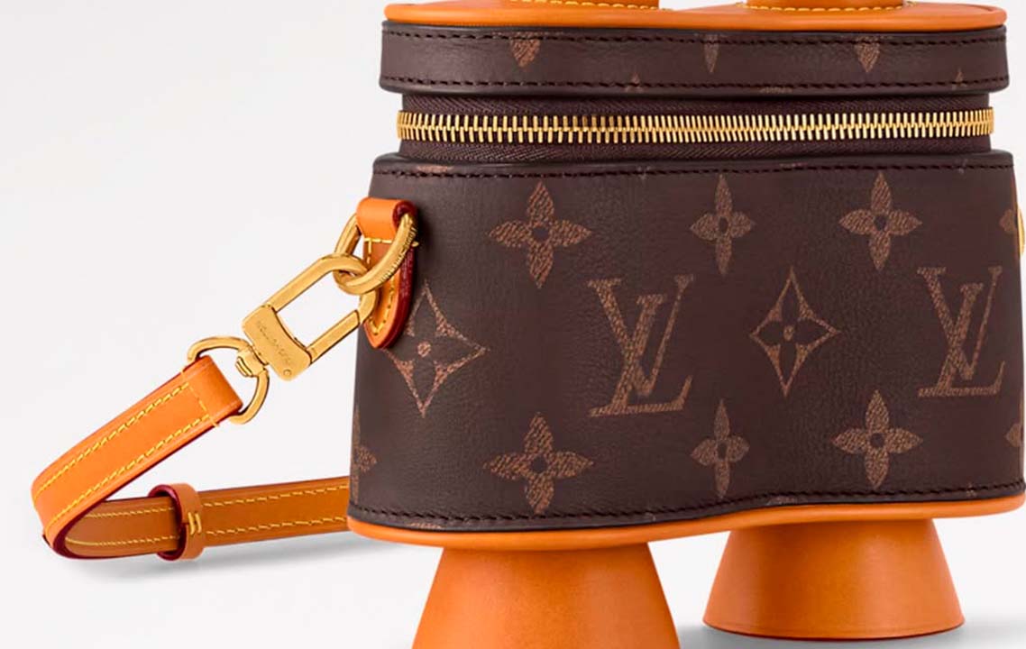 Foto da nova bolsa louis vuitton em formato de binóculos.