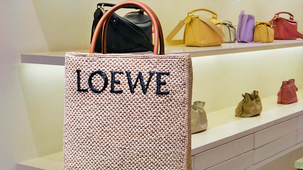 Loja-Loewe-Impressiona-Nova-Flagship-em-Xangai-chama-atencao-mundial-210225