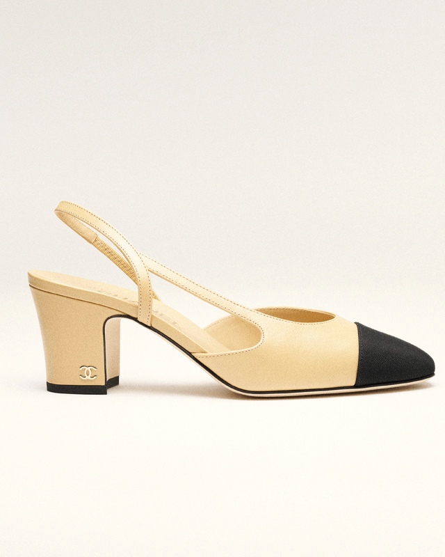 Slingback Bicolor Chanel. Clique na imagem e confira mais modelos! (Foto: Reprodução/Chanel.com)