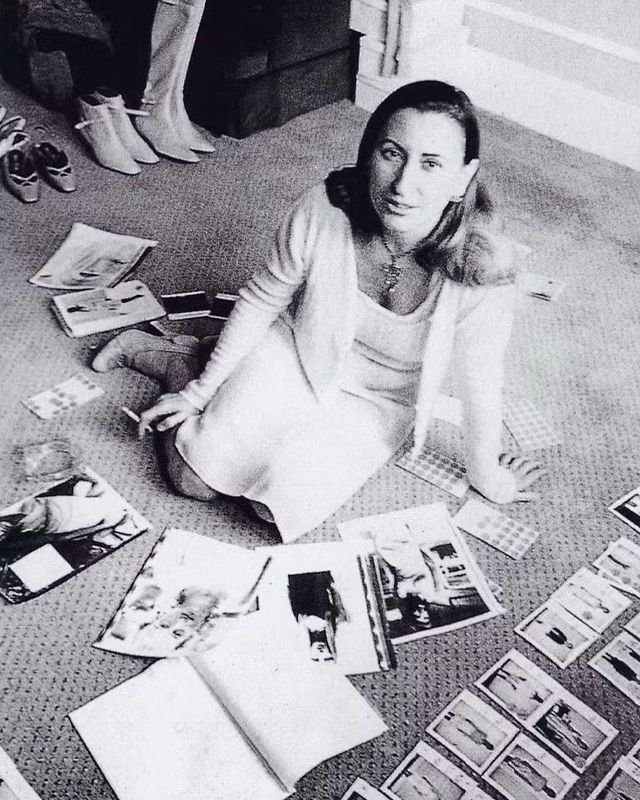 Miuccia Prada nos anos 90. (Foto: Reprodução/Instagram @whatmiuccia)