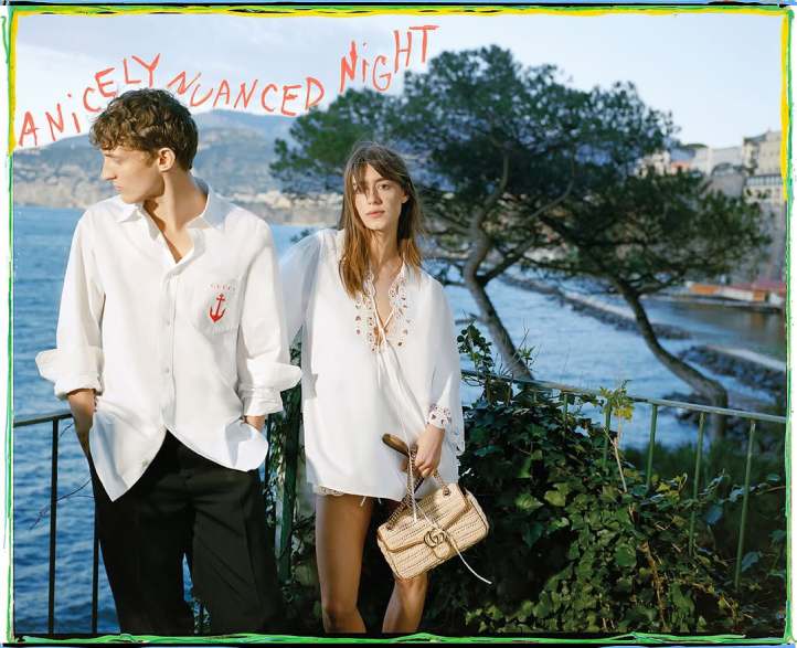 Foto da nova Campanha Gucci 2025 com bolsa marmont de croche.