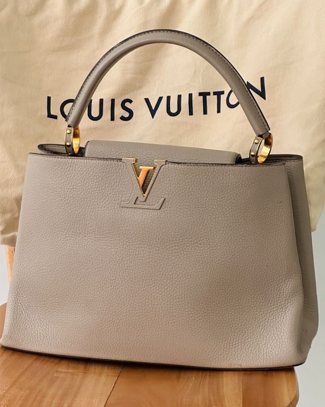 Bolsa Louis Vuitton Capucines. Clique na imagem e confira mais modelos!