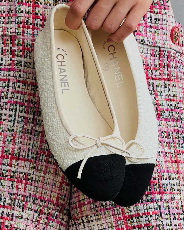 Sapatilha Chanel. Clique na imagem e confira mais modelos!