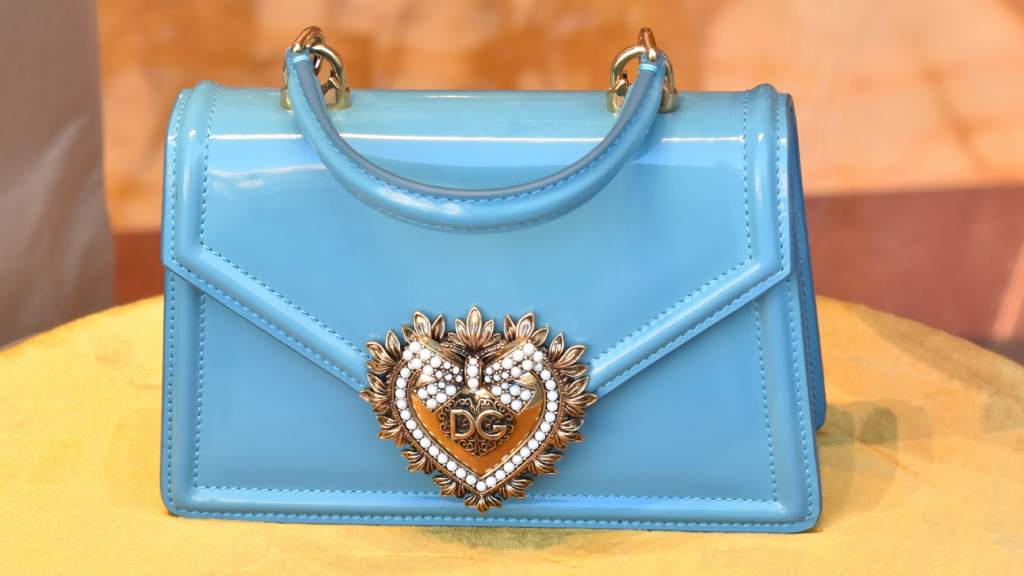 top-bolsas-de-luxo-de-verniz-na-super-sale-das-maes-050525