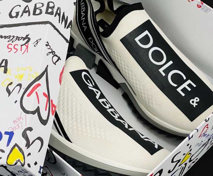 Foto do tênis Sorrento Dolce Gabbana na Super Sale do Etiqueta Única.