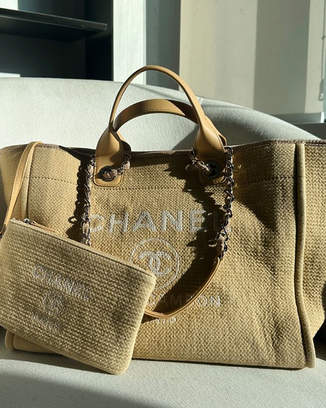 Bolsa Chanel Deauville. Clique na imagem e confira mais modelos!
