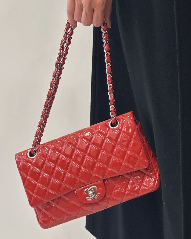 Bolsa Chanel Double Flap. Clique na imagem e confira mais modelos!