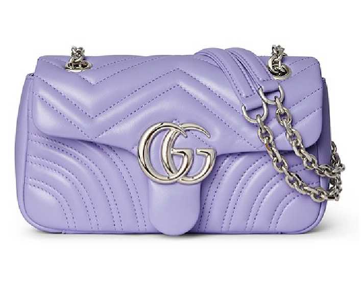 Foto da alça de corrente que ganhou novos elos na nova versão da Bolsa Gucci Marmont lançada em 2025.