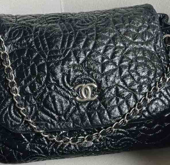 Foto de bolsa Chanel.