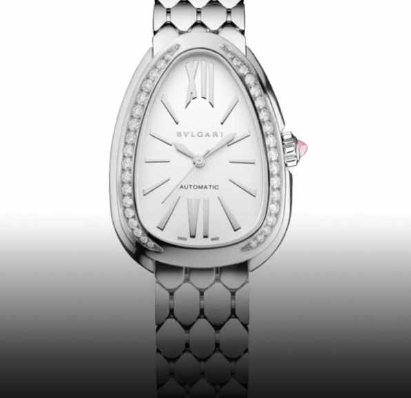 Foto do bulgari serpenti, um dos relógios femininos mais desejados do ano de 2025.