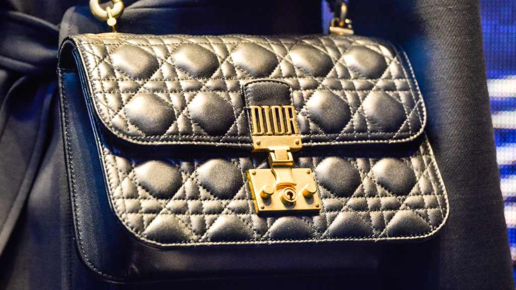 Bolsa-Dior-D-Motion-o-Novo-Modelo-da-Maison-que-voce-precisa-conhecer-250725