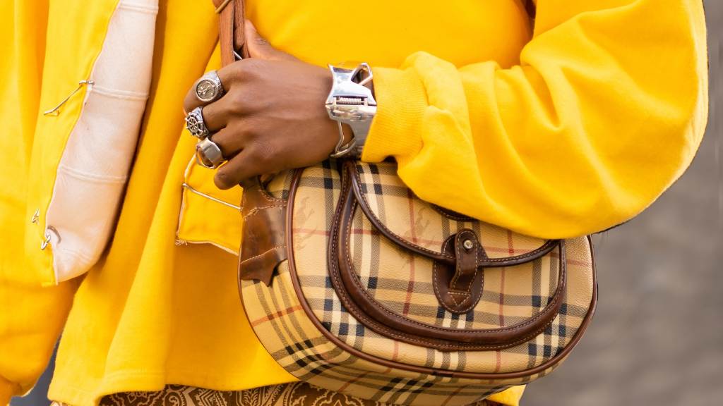 as-bolsas-burberry-mais-iconicas-e-desejadas-